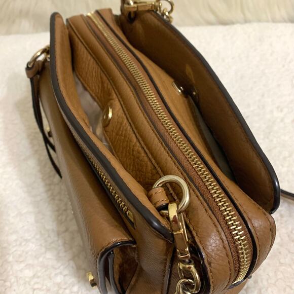 MICHAEL KORS Brown Leather Multi-compartment E/W MITCHELL Chain Camera Crossbody - Picture 5 of 16
